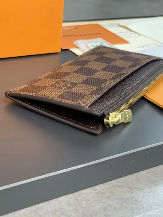Affordable CARD COIN VUITTON LOUIS HOLDER 0629